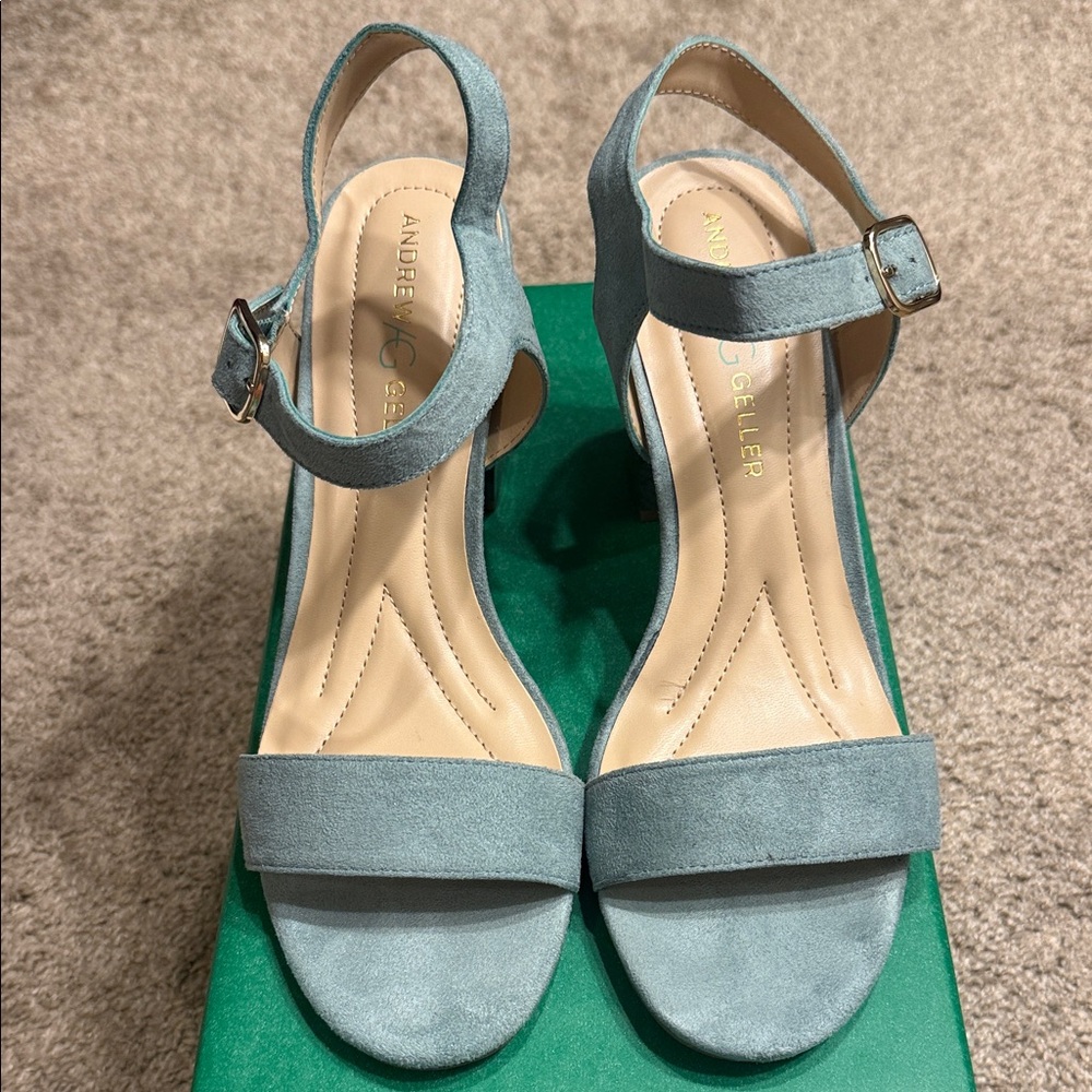 Andre Geller Assous Women's Light Blue Heels